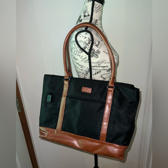 *5/$20* NWOT Charging Laptop/Work Tote - Picture 1 of 4